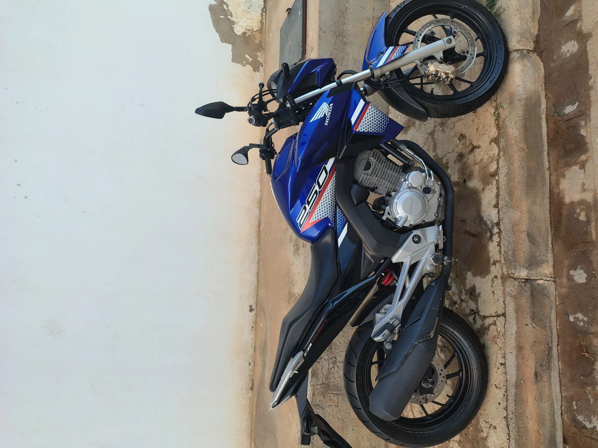 HONDA CB250F TWISTER CBS